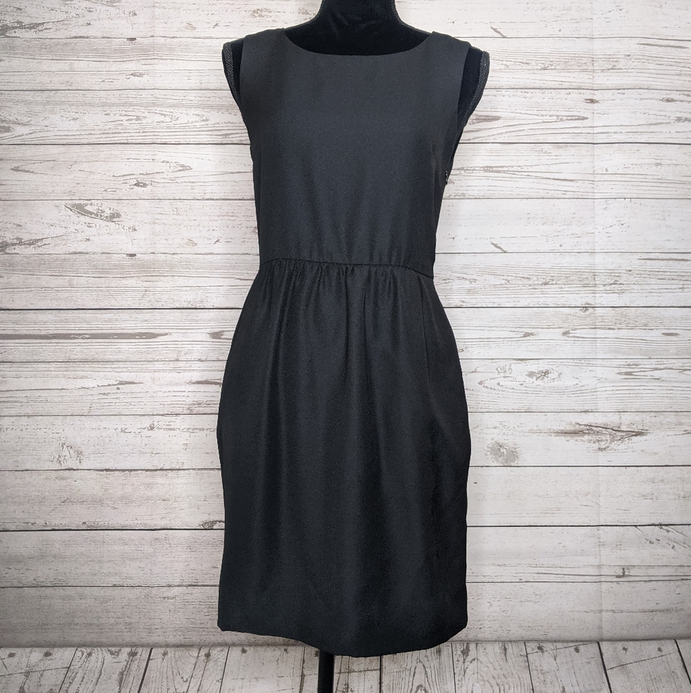 j. crew • sleeveless ruched shift dress w/ pockets